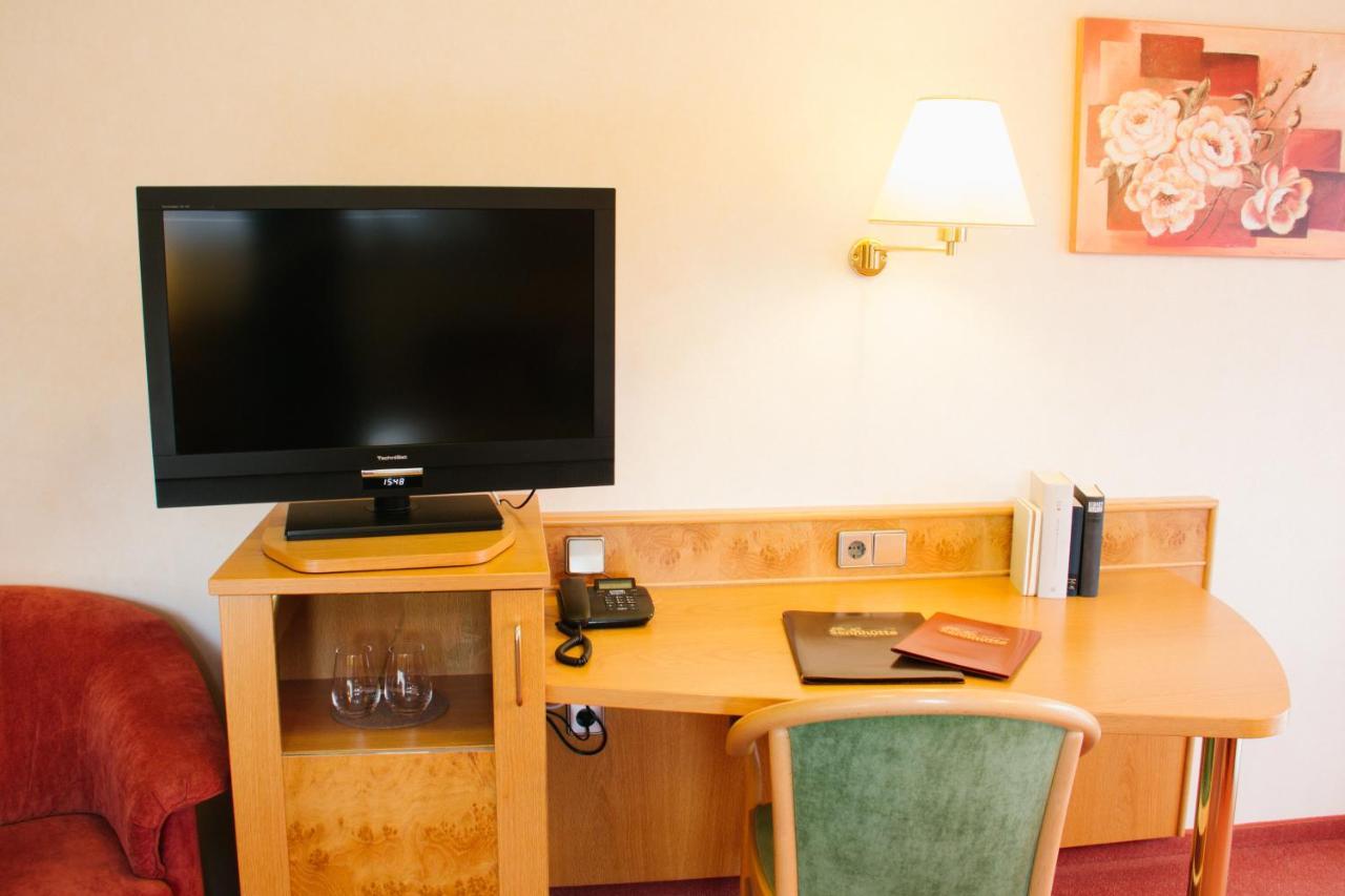 Hotel-Restaurant Sennhuette Im Herzen Des Suedschwarzwalds Kleines Wiesental 外观 照片