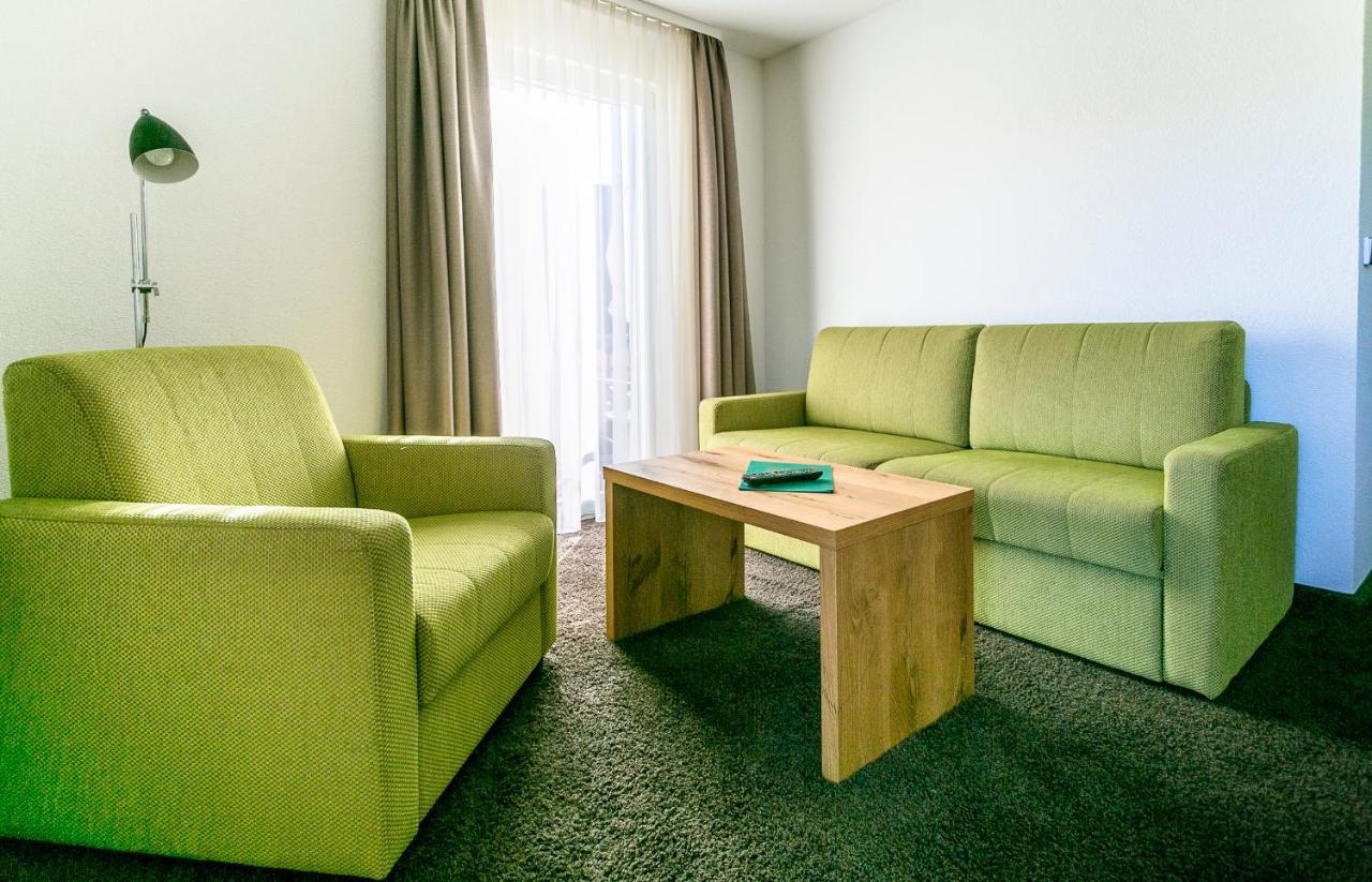 Hotel-Restaurant Sennhuette Im Herzen Des Suedschwarzwalds Kleines Wiesental 外观 照片