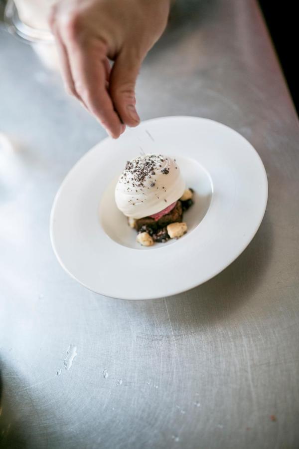 Hotel-Restaurant Sennhuette Im Herzen Des Suedschwarzwalds Kleines Wiesental 外观 照片