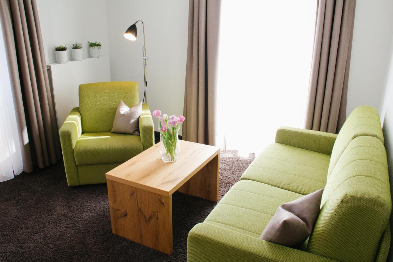 Hotel-Restaurant Sennhuette Im Herzen Des Suedschwarzwalds Kleines Wiesental 外观 照片